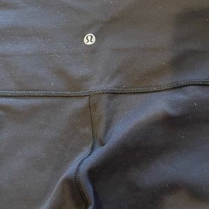 Lululemon leggings size 12. Good condition